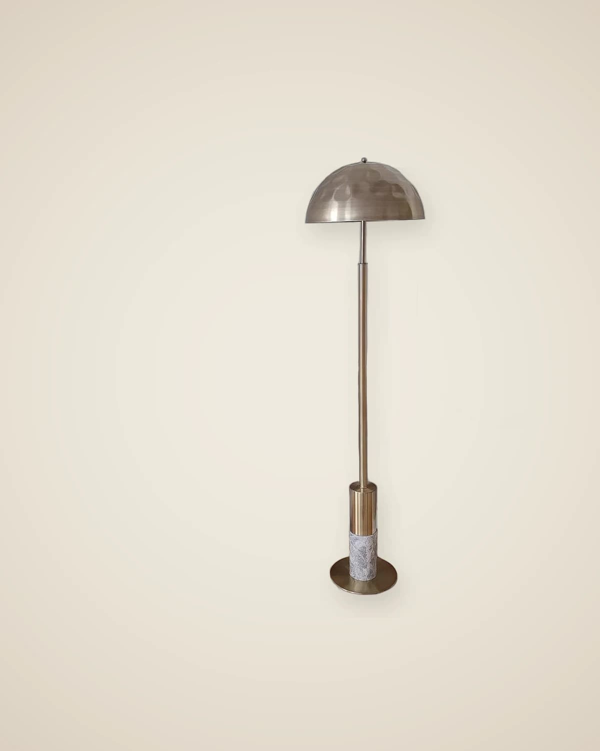 Carter Marmor Stilvolles Design-Stehlampenmodell — TUTA — 2