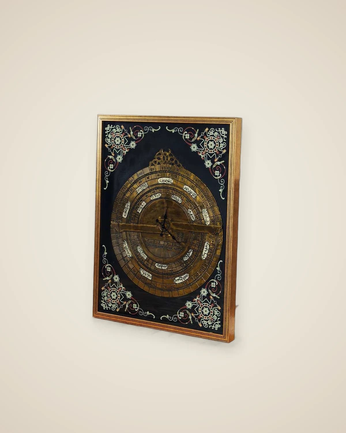 dekorativer Uhrentisch — TUTA — 3