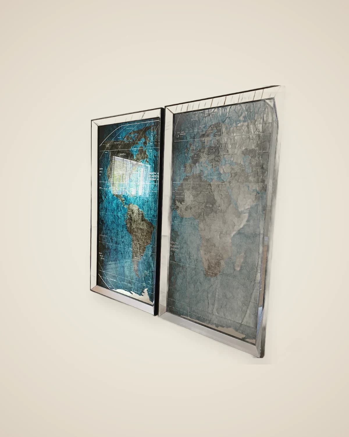 Dekoratives modernes Gemäldeset mit Weltmotiv — TUTA — 4