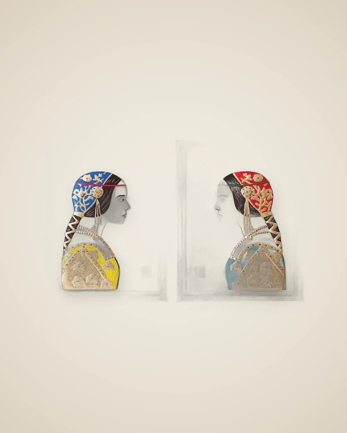 Dekoratives modernes Gemäldeset Frau mit blauer und roter Schrift — TUTA — 2