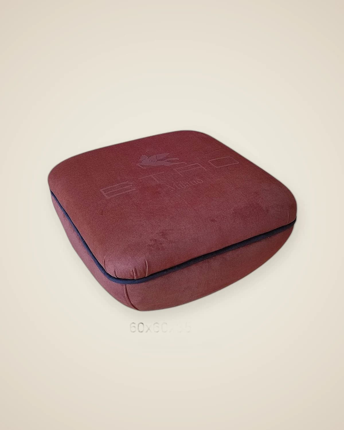 Etrusco Grande 2 Dekorativer Sitzhocker — TUTA — 4