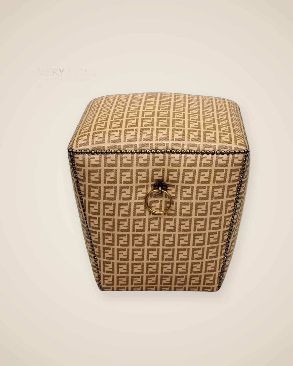 Fendi Design beige Luxus-Pouffe — TUTA — 4