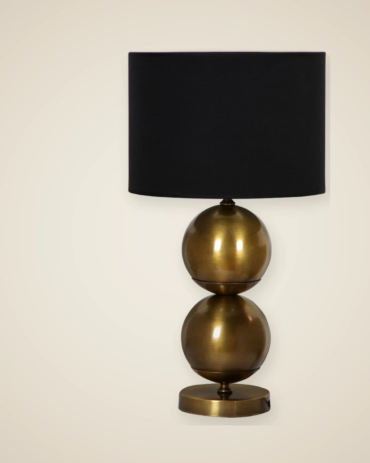 Feines antikes Gold-Bulk-Lampenschirmmodell mit modernem Design — TUTA — 2