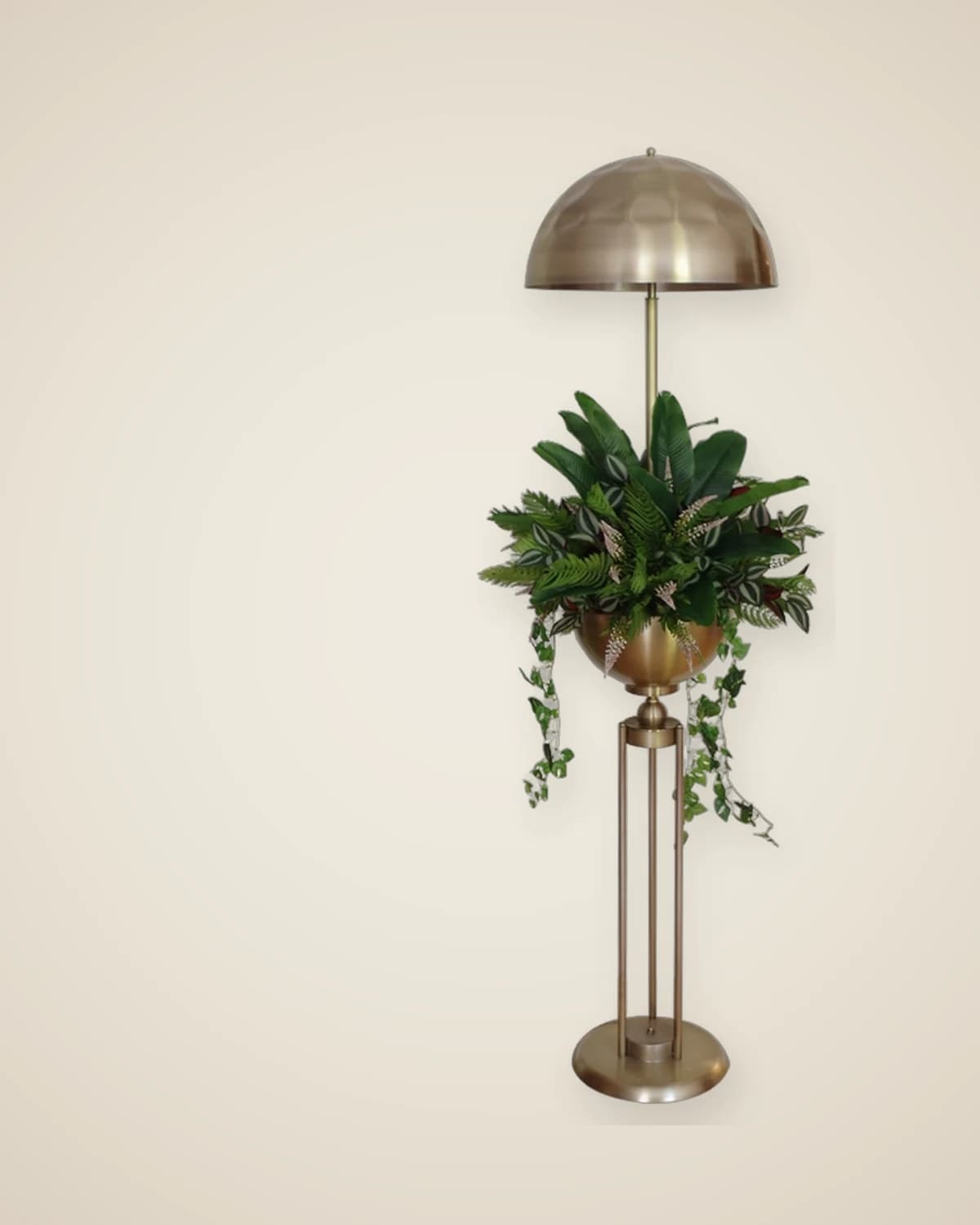 Luxuriöse dekorative Stehlampe Florist II in Antikgold (Blume im Lieferumfang enthalten) — TUTA — 2