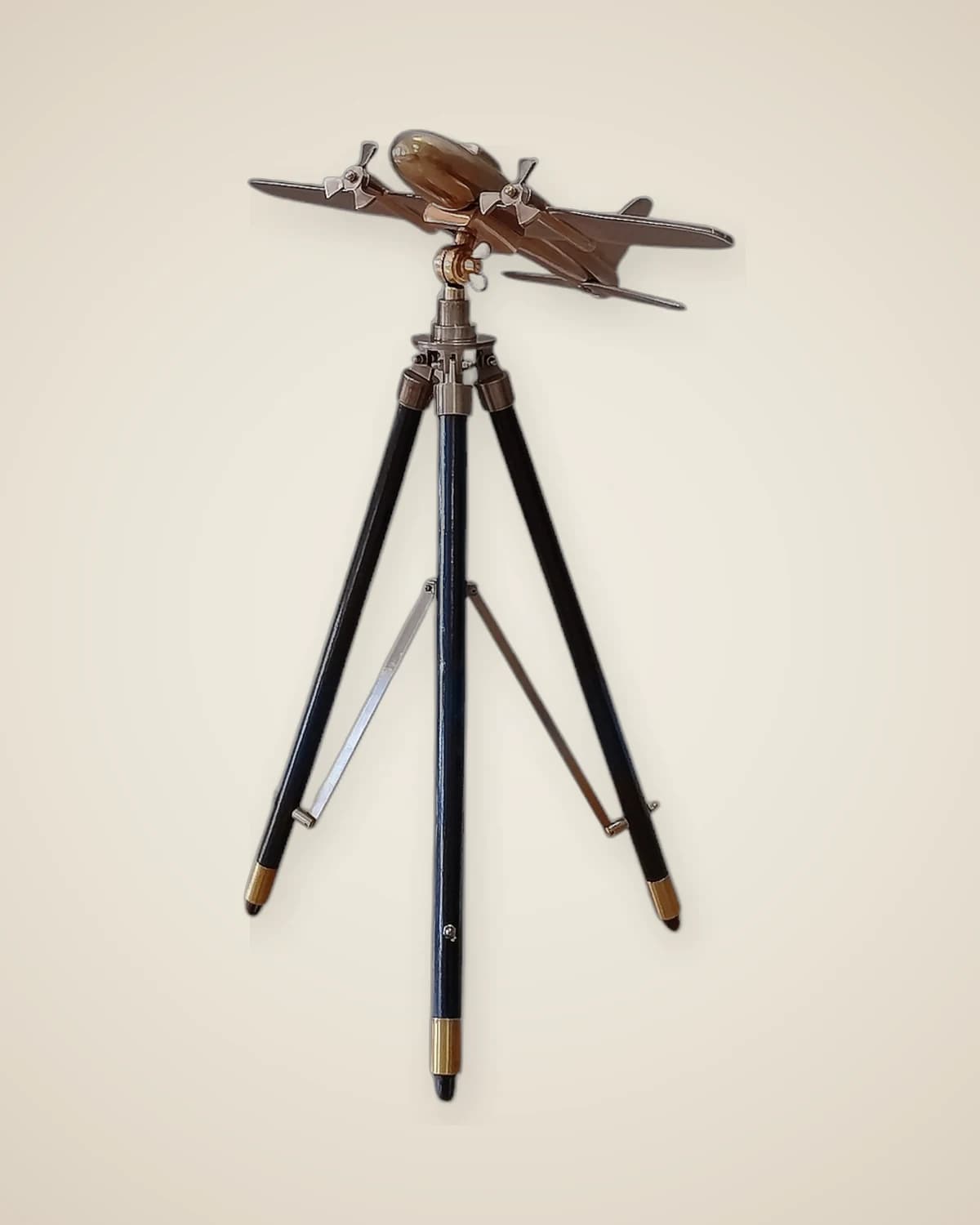 Флаер Черный декоративный самолетик с золотой подставкой 47x30x67 — TUTA — 2