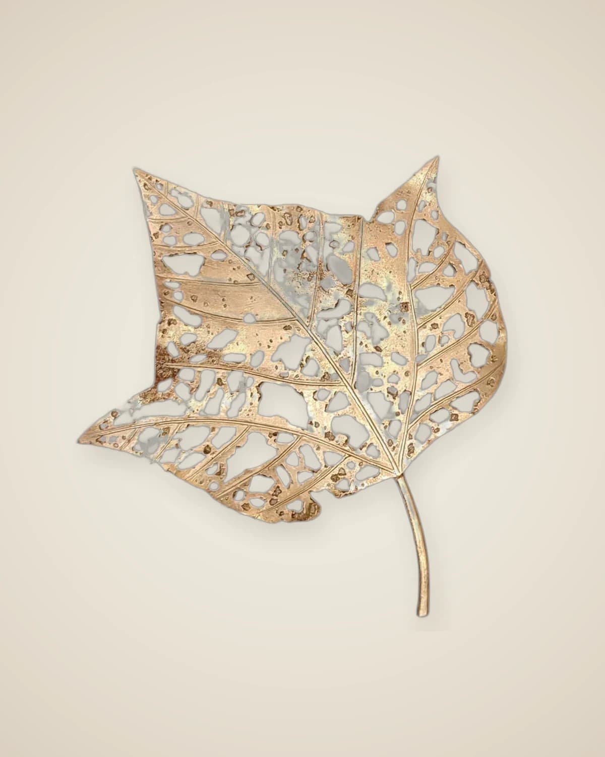 Gold Color Decorative Leaf Wall Object – 42x48 cm — TUTA — 2