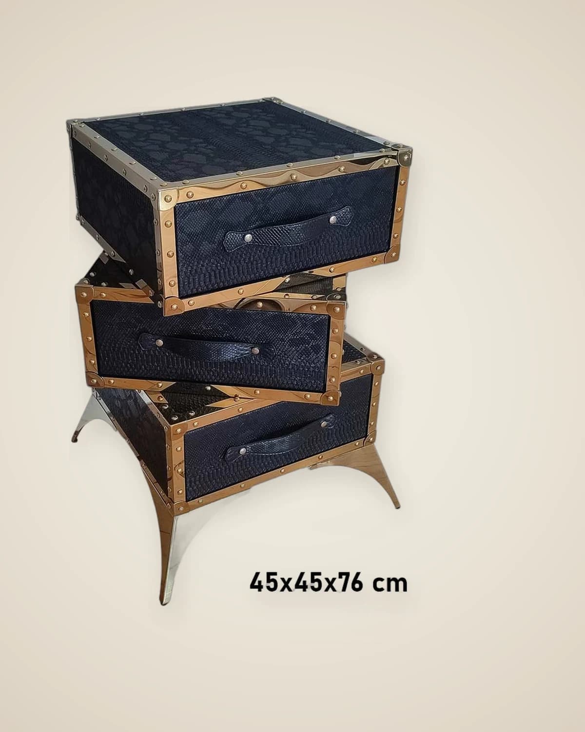 Dekorativer, luxuriöser und stilvoller Couchtisch Lasso, 45 x 45 x 76 cm — TUTA — 4