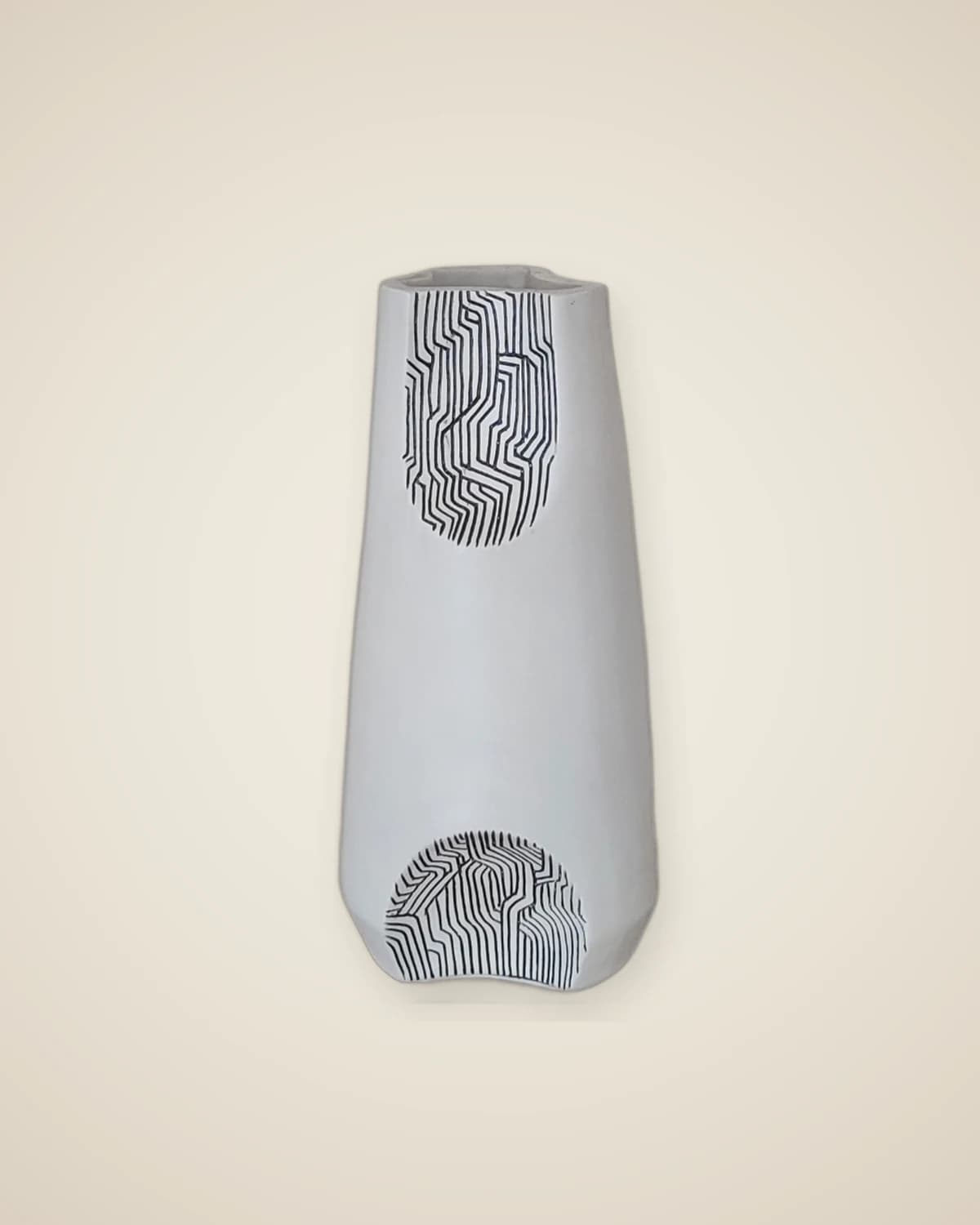 Linea Vase Ваза маленького размера — TUTA — 2