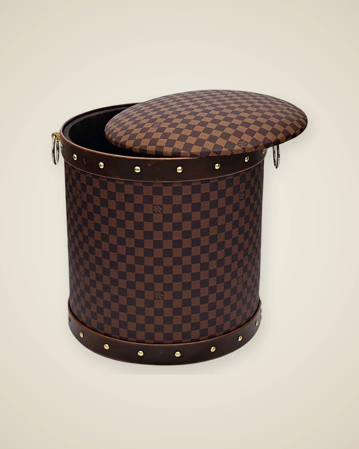 Louis Vuitton Design Luxus-Hocker in Braun und Gold — TUTA — 2