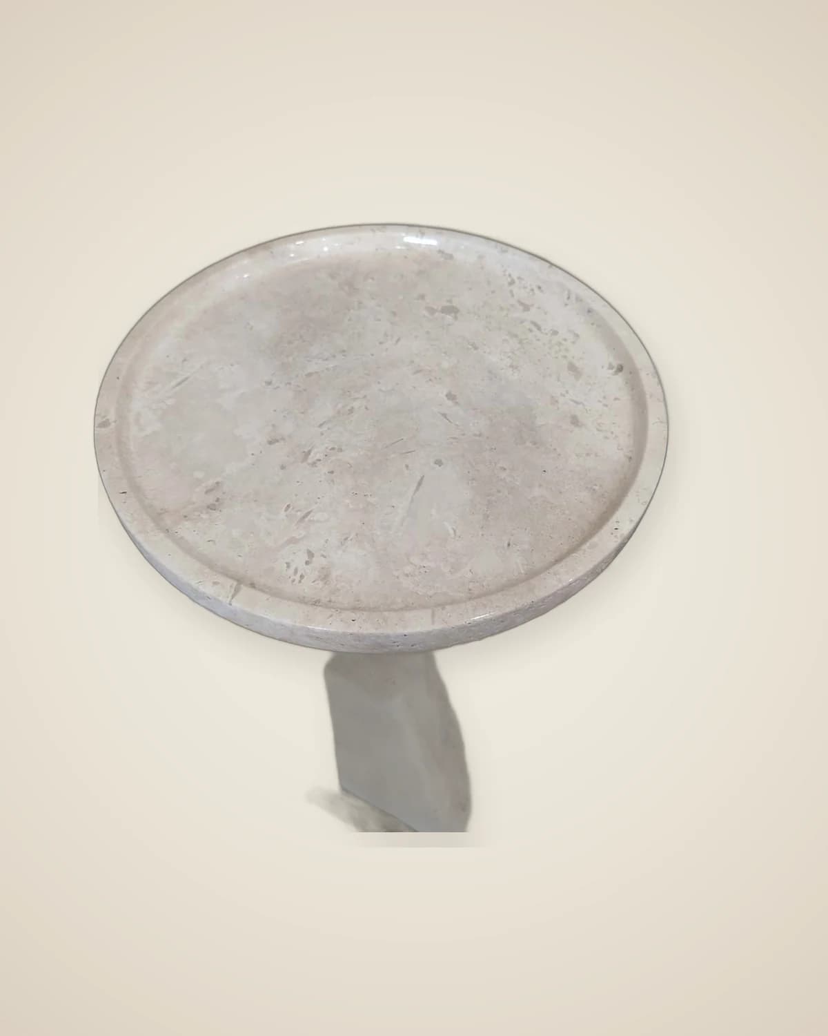 Luxuriöses und stilvolles Doppel-Beistelltisch-Set mit echtem Travertinstein — TUTA — 6