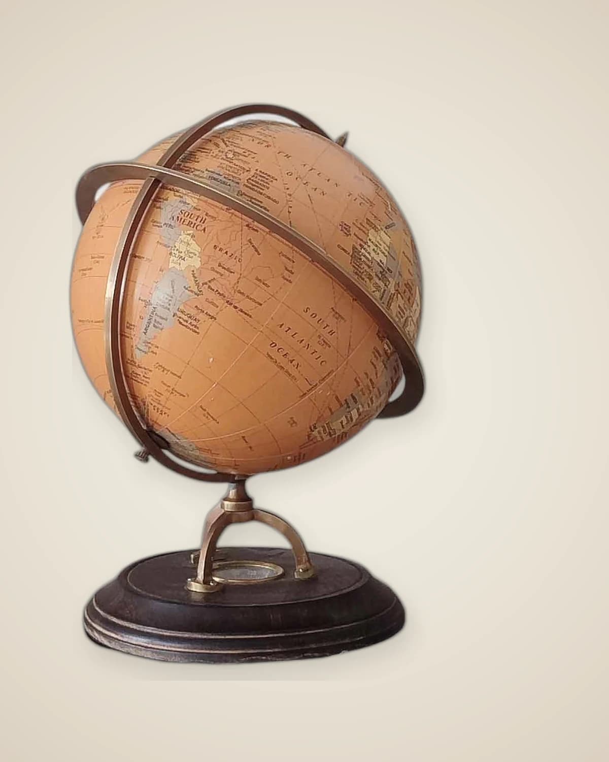 Luxus-Globus mit Magellan-Kompass — TUTA — 2