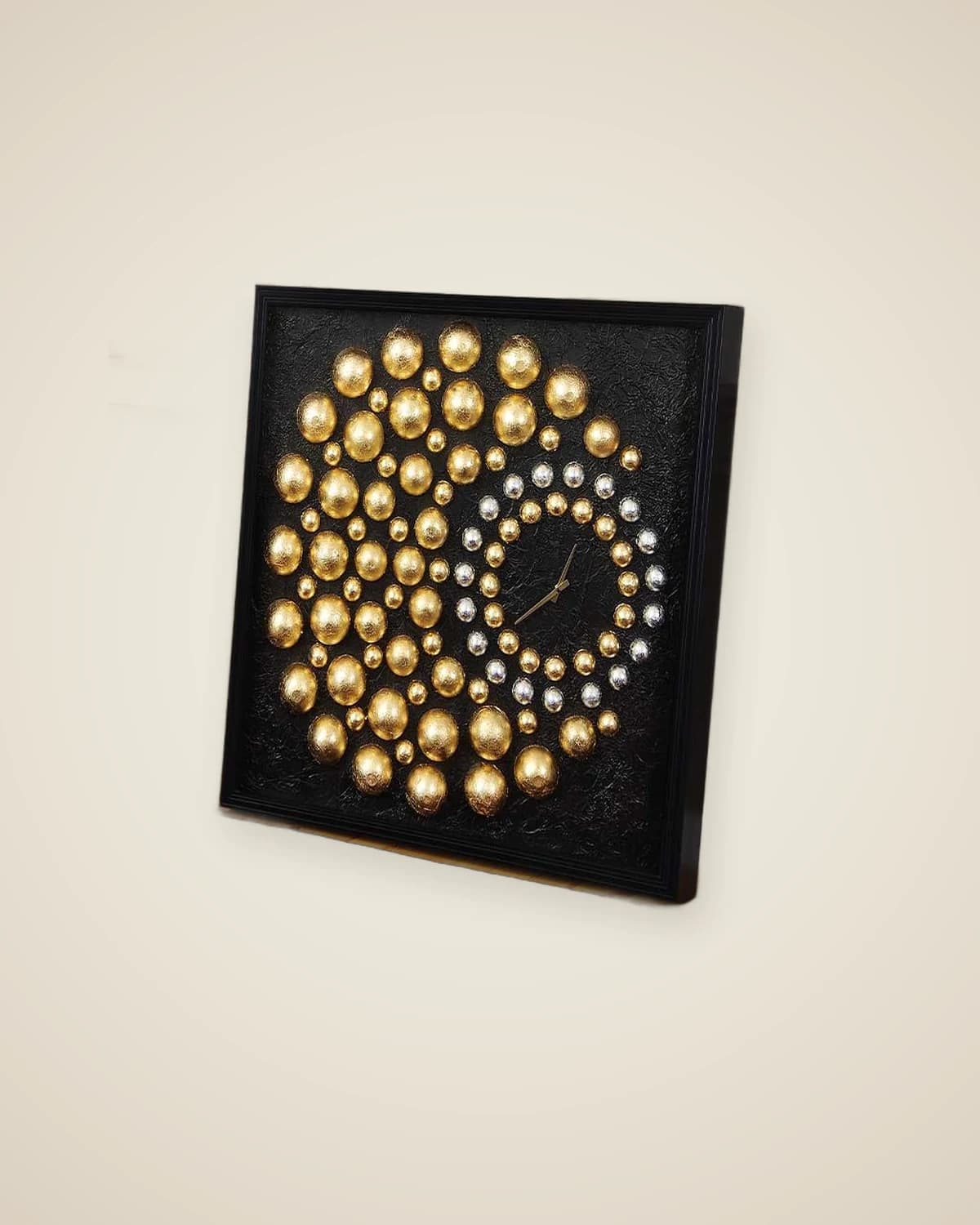 Luxus-Tischuhr — TUTA — 4