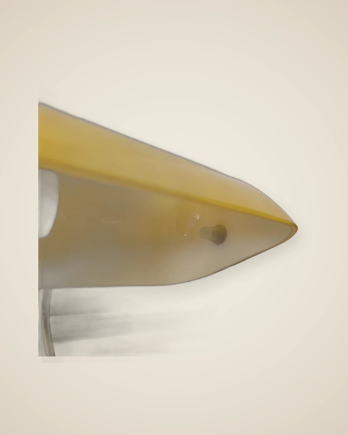 MRH Antikgold-Körper, gelber Glashut, dekorativer Banker-Tischlampen-Lampenschirm — TUTA — 5