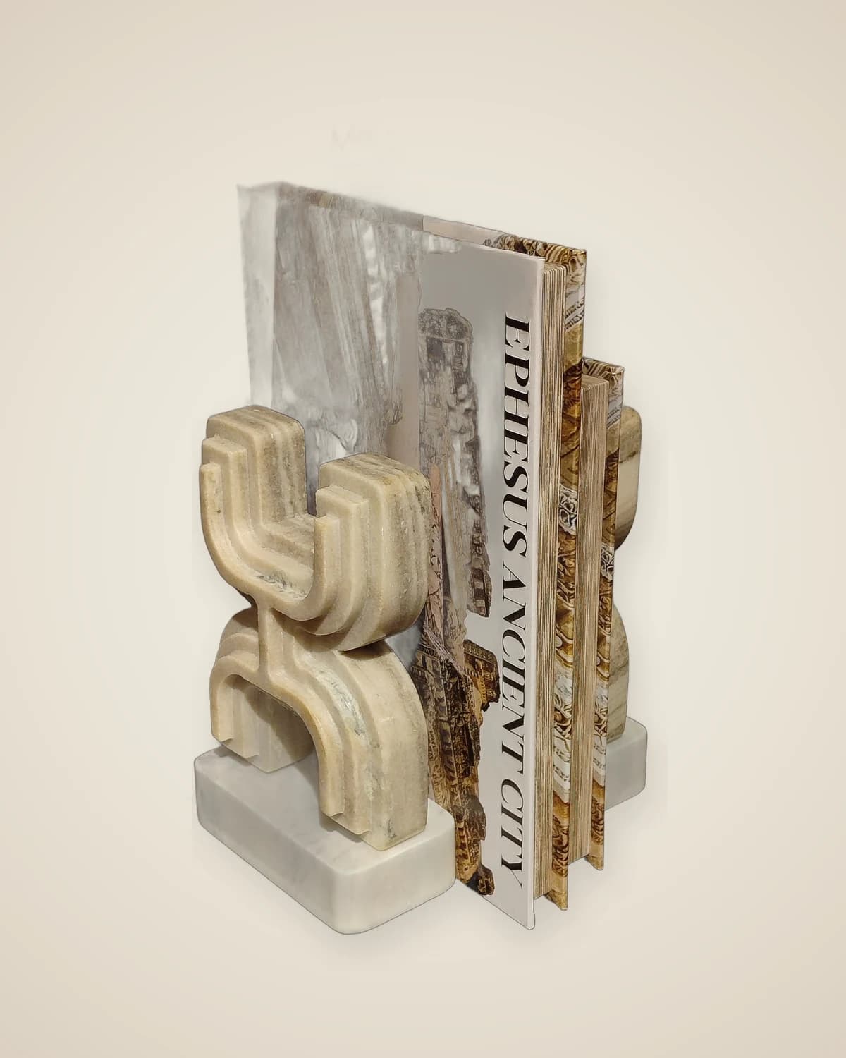 Декоративный объект из мрамора оникса 15x8x24 — TUTA — 4