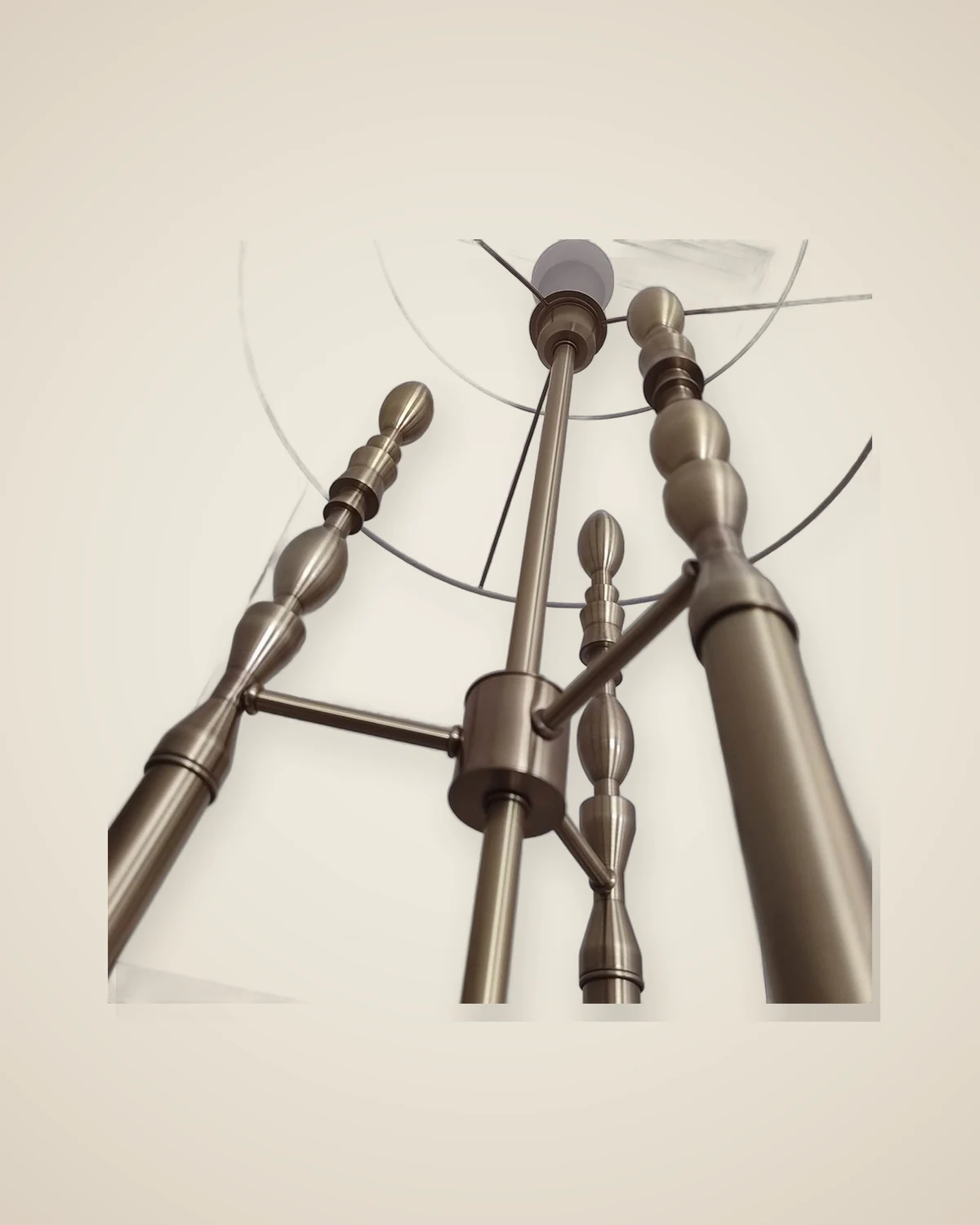 Oscar Antik-Gold-Metall-Leinenstoff-Hut, Luxus-Design-Stehlampe (CAVENDISH) — TUTA — 5