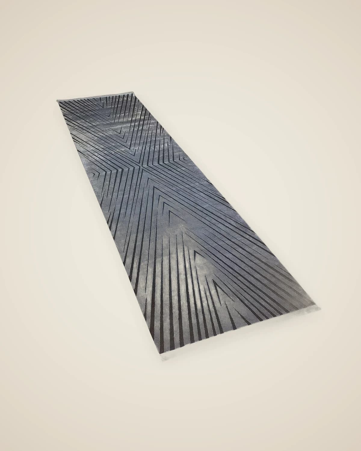 Ausgang 8 (77x310cm) — TUTA — 5