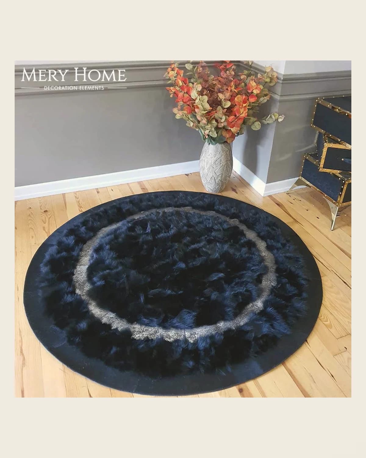 Proximus-Teppich aus schwarzem und silbernem Naturleder, R: 170 cm — TUTA — 2