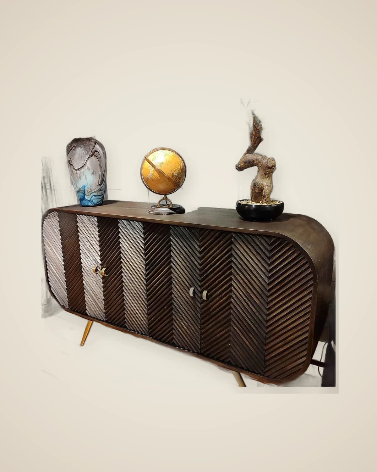 Retro-Craft-Konsole aus gestreiftem Holz — TUTA — 6