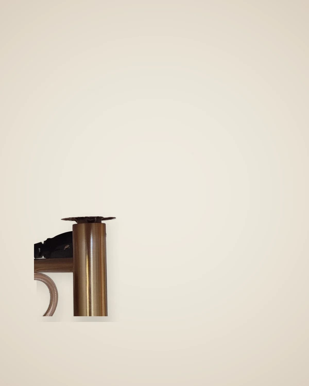 Ruvoo Metallmechanismus auf Echtmarmorbasis, verspiegelter dekorativer Beistelltisch und Stehlampe — TUTA — 4