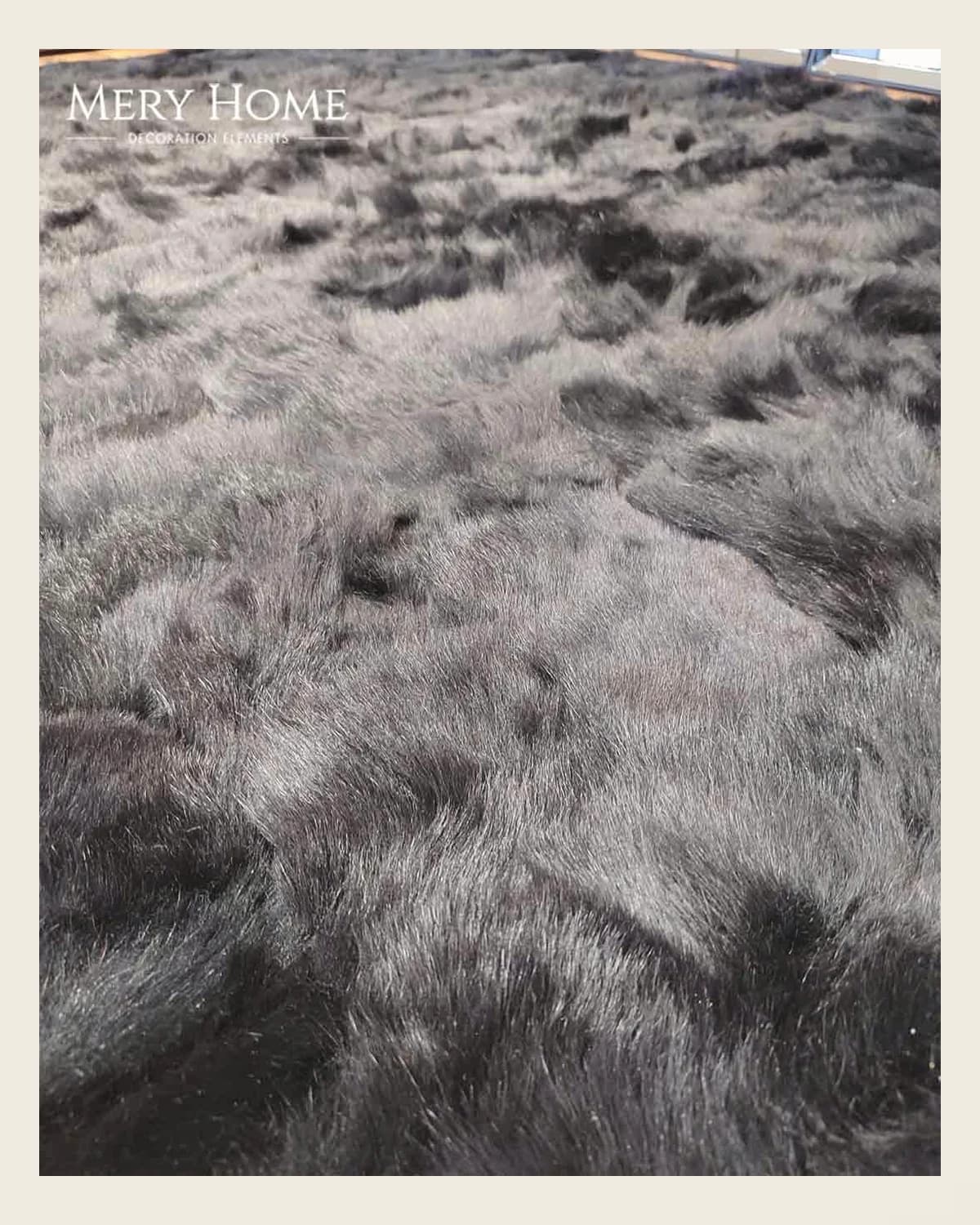 Silivri Original Teppich aus schwarzem Pelzleder — TUTA — 4