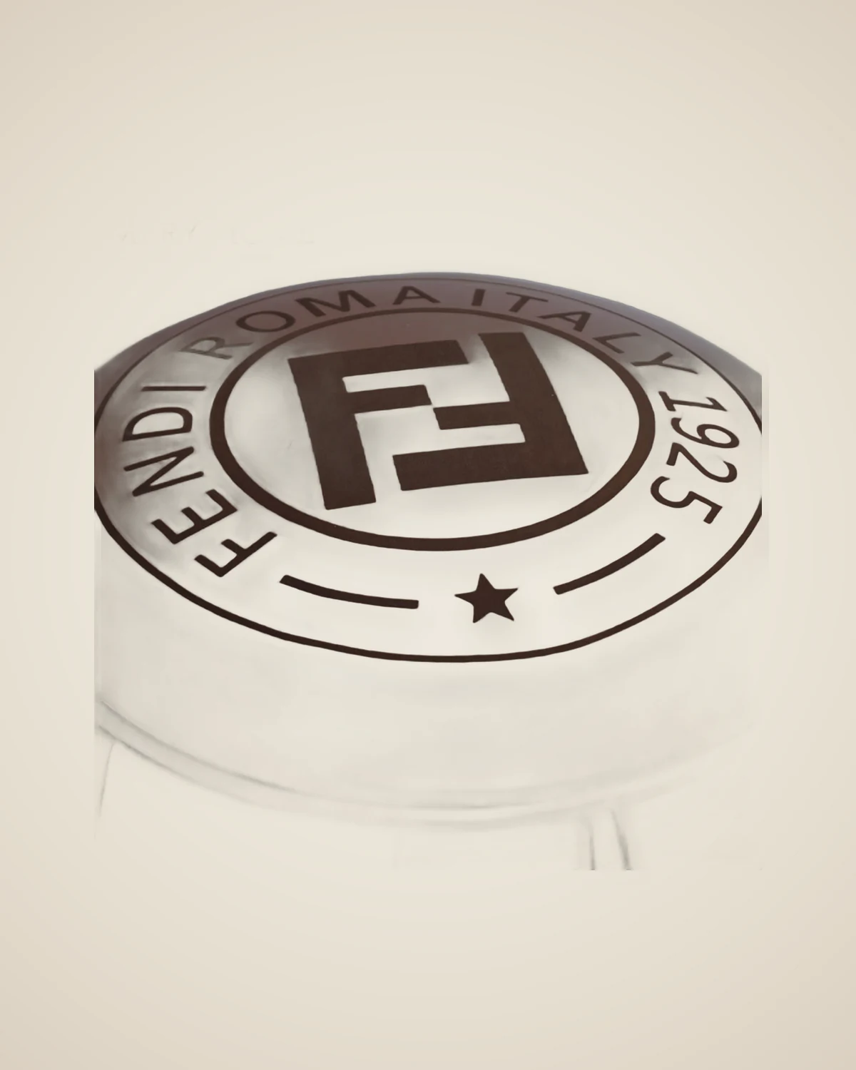 Luxuriöses dekoratives Pouf-Zubehör von Spell — TUTA — 5