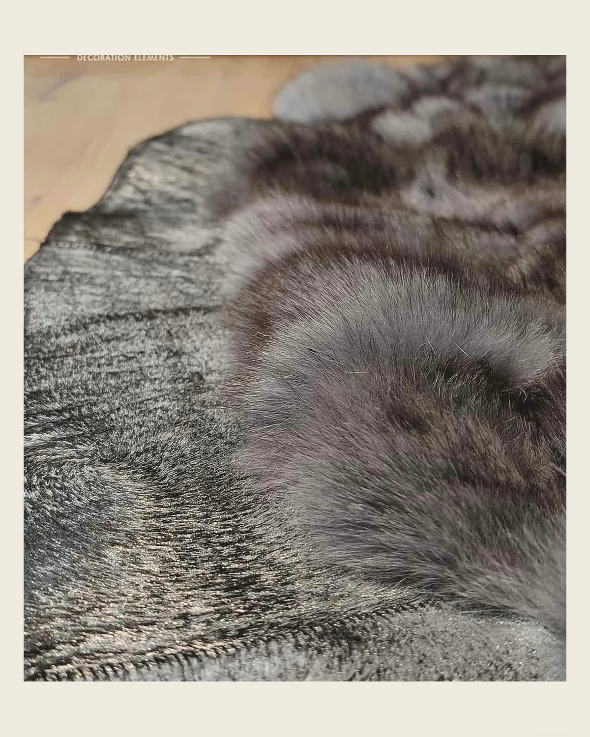 Trend Original Teppich aus schwarzem Pelzleder — TUTA — 6